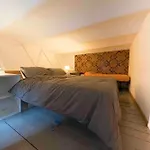Apartman Navonaloft *